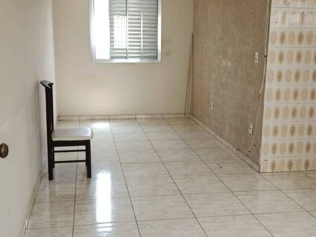 Locação em Conjunto Habitacional Padre Manoel de Paiva - São Paulo